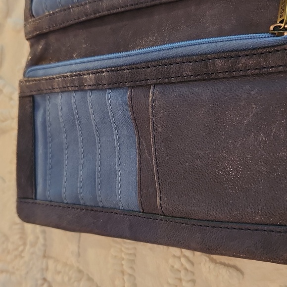 Fossil blue gray distressed wallet - Picture 5 of 9